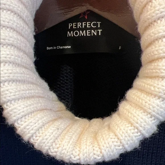 Perfect Moment SKI Turtleneck